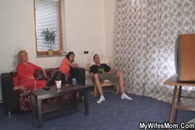 سكس ورعان مع ورعاه في سن 12 سنه