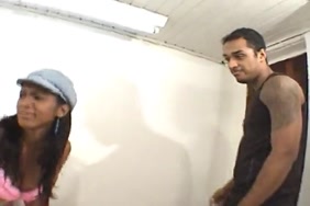 سكس تحريك الزب داخل الكس