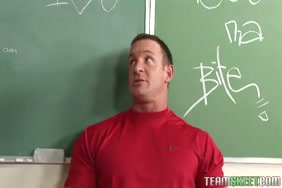 سكس محارم مترجم عربي قذف المني داخل الكس